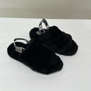 UGG Fluff Yeah Slides Shearling Mules Winter College Fall